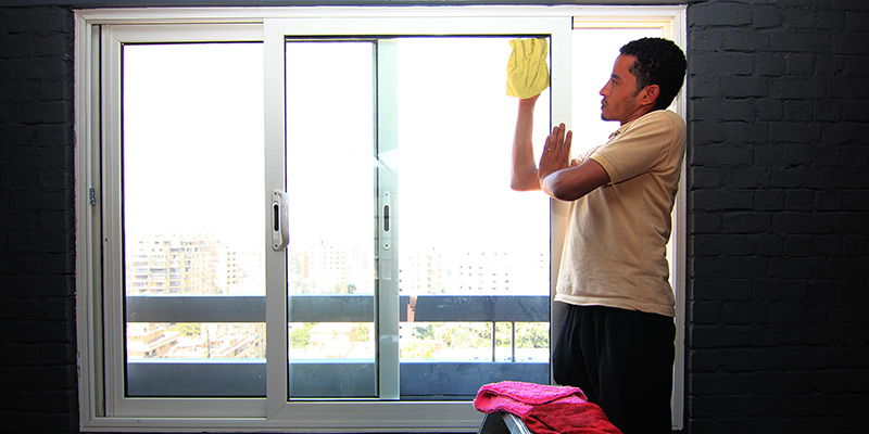 Window Deep Cleaning